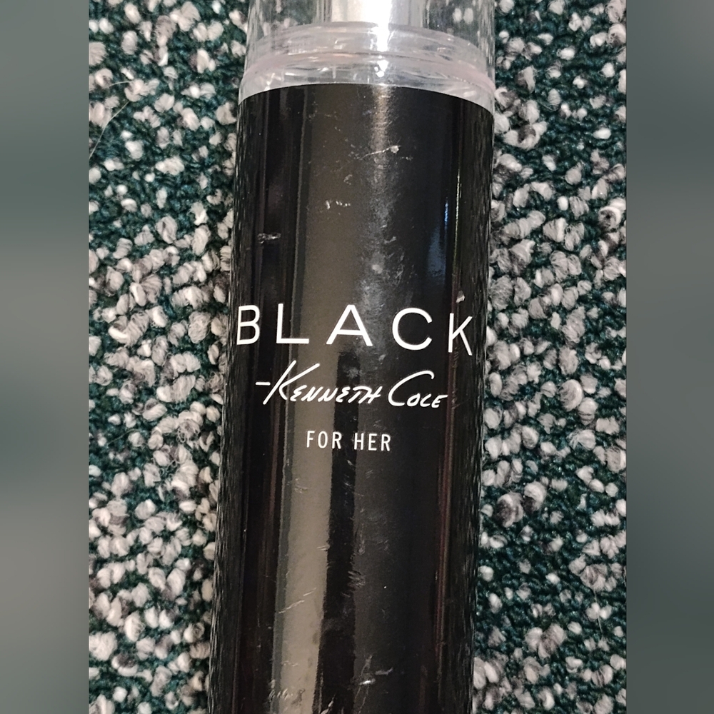 Black Kenneth Cole For Her 8oz (Used)